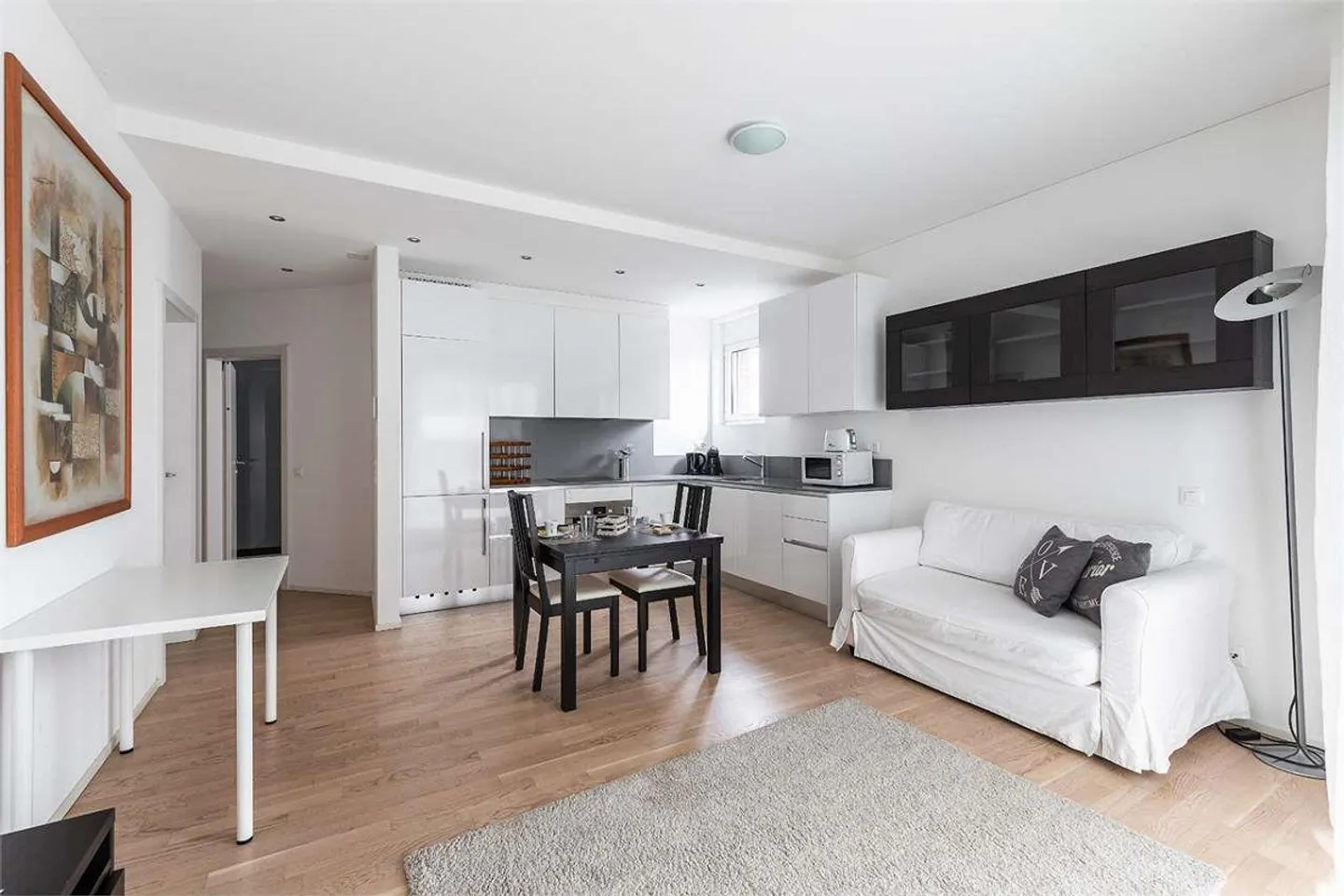 Lugano 2.5 Room via Rodari - Photo 2 of 13