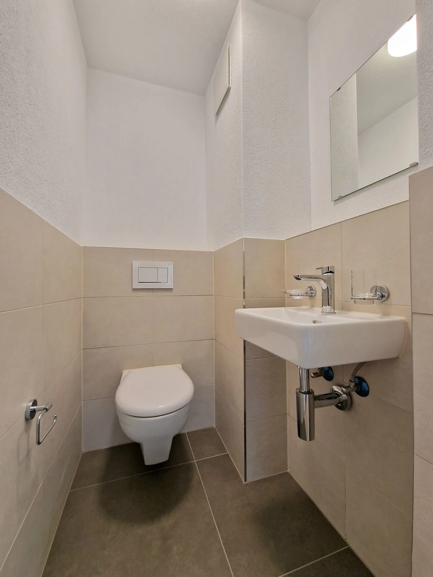 Prima occupazione appartamento 3.5 locali - completamente ristrutturato - 2 balconi - posizione tranquilla a Soletta - Foto 19 di 19