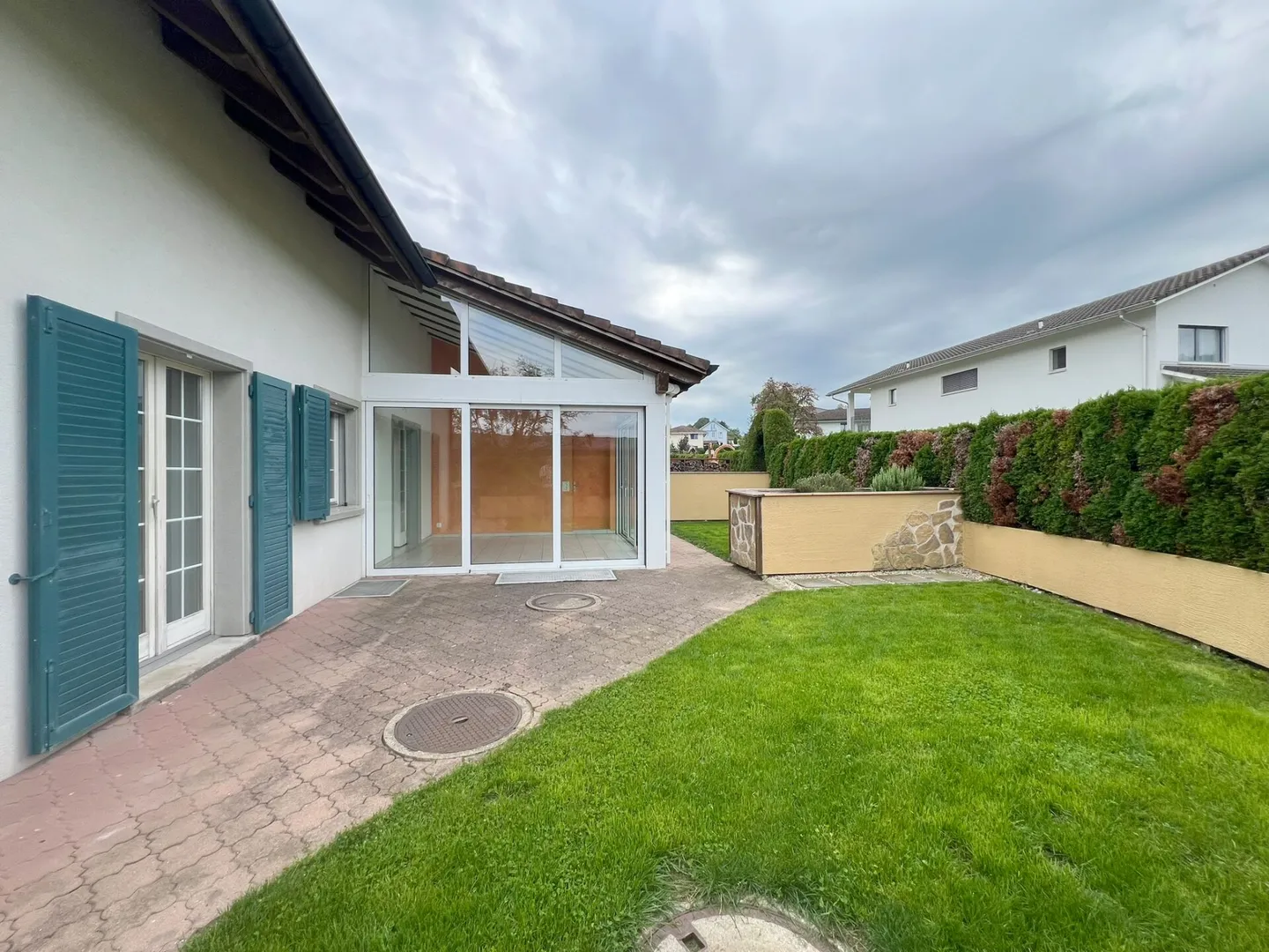 5.5 Room - Single Family House in a Quiet Sunny Location - Photo 4 of 29