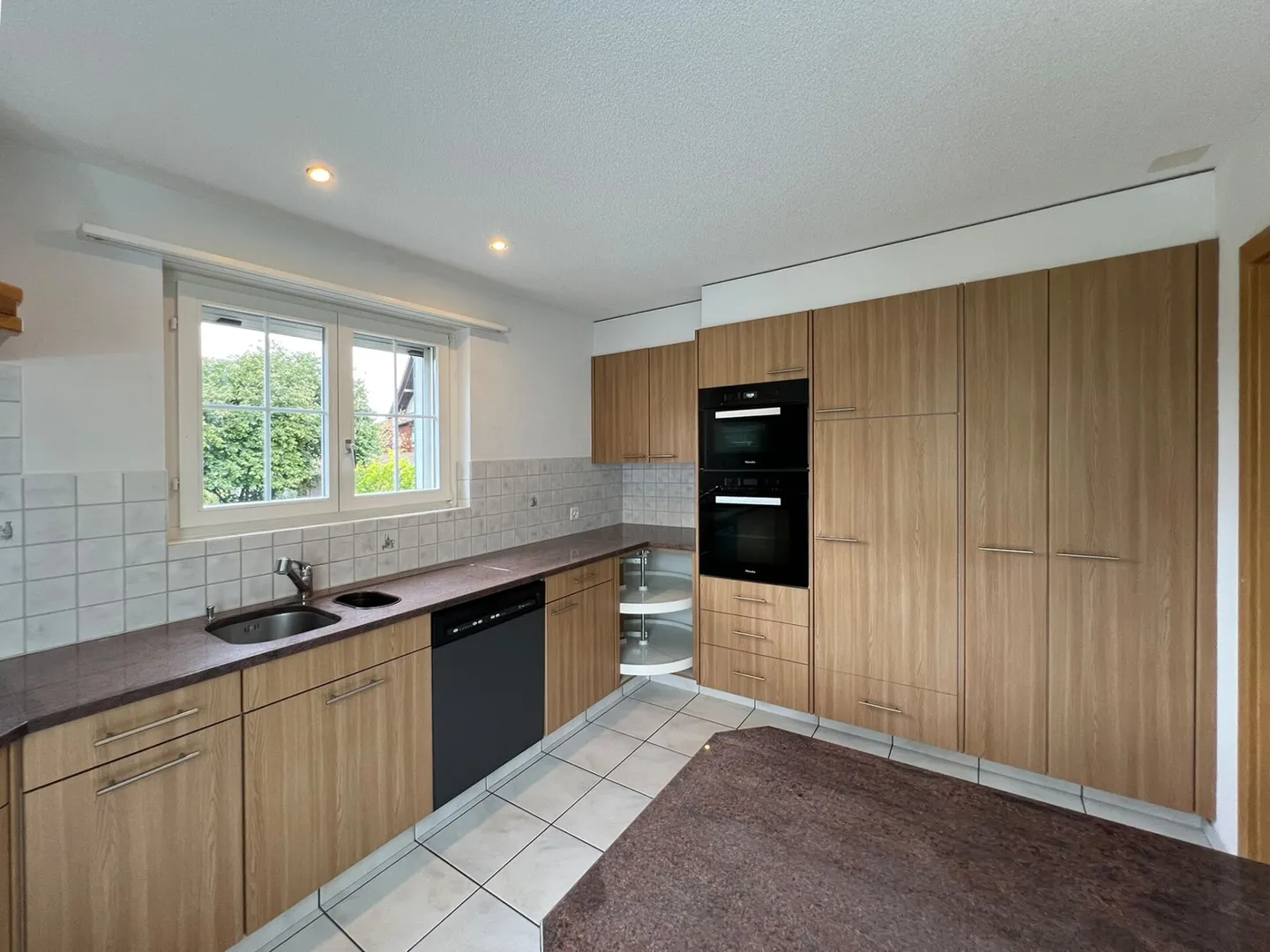 5.5 Room - Single Family House in a Quiet Sunny Location - Photo 10 of 29
