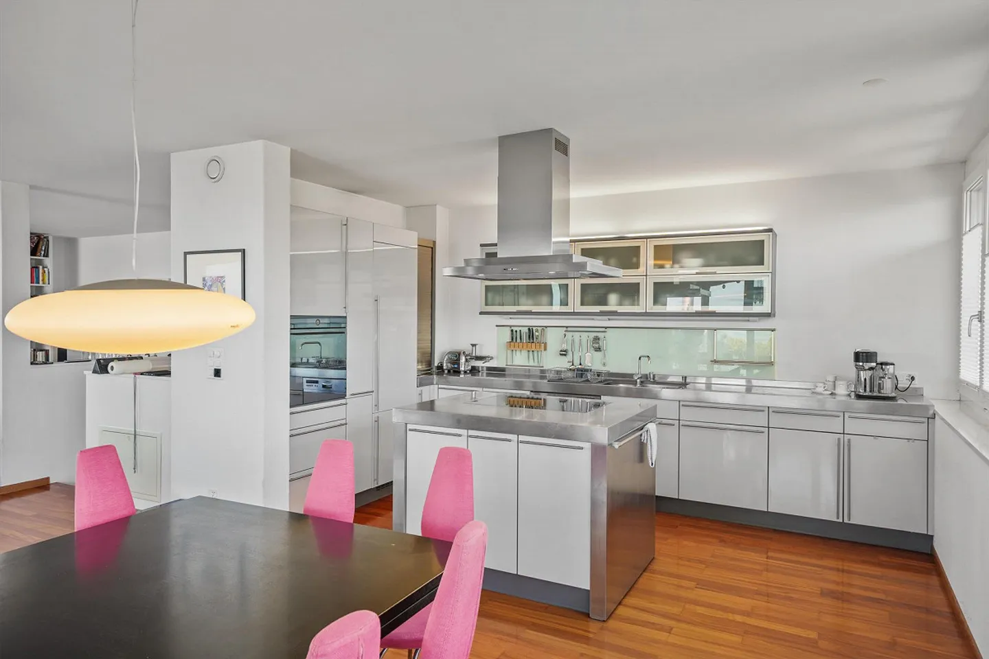 4 1/2 Zimmer-Terrassenhaus mit traumhafter Seesicht - ein Bijou - Foto 6 von 12