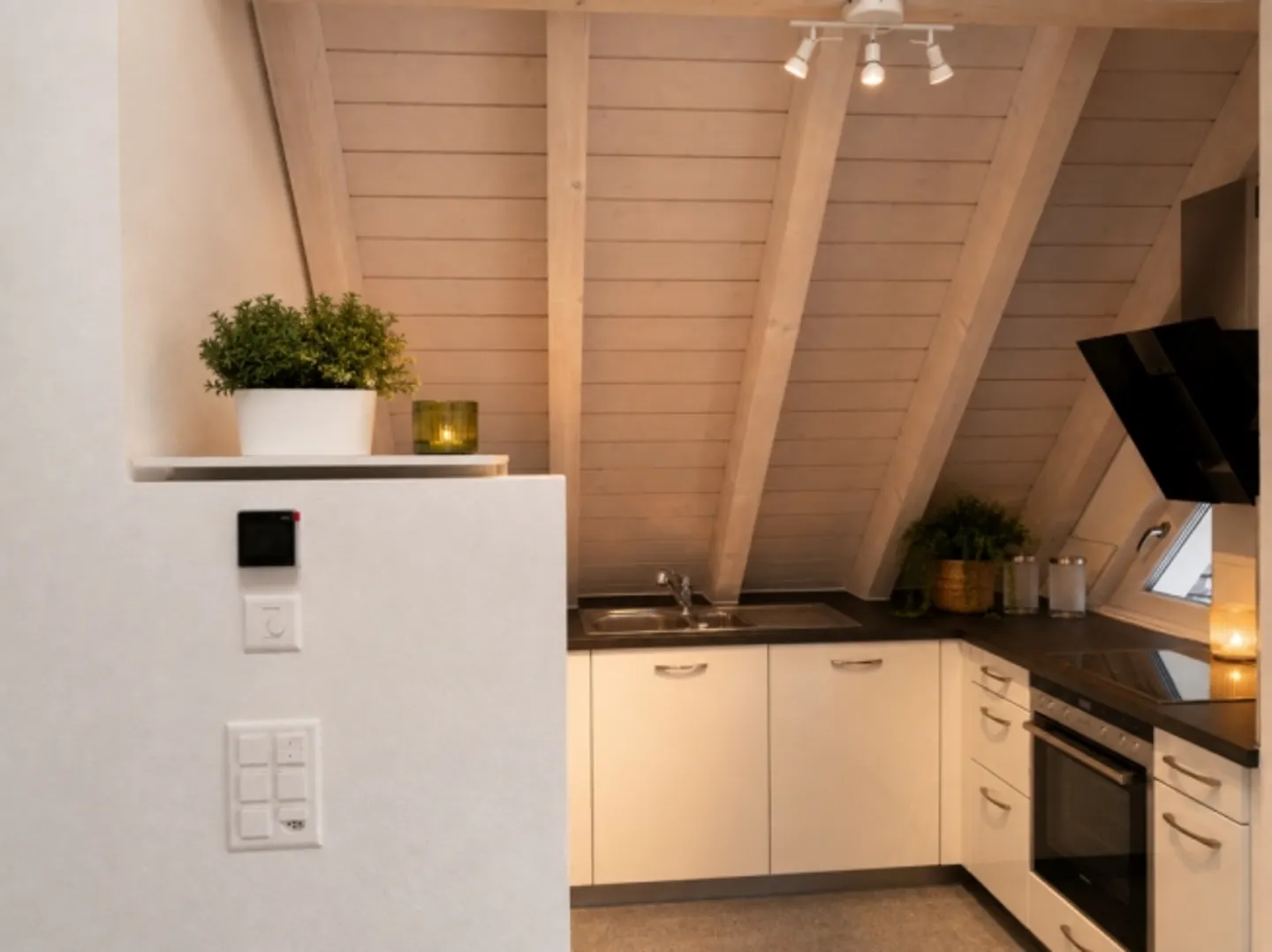 Modern Apartment with Balcony - Photo 1 of 1