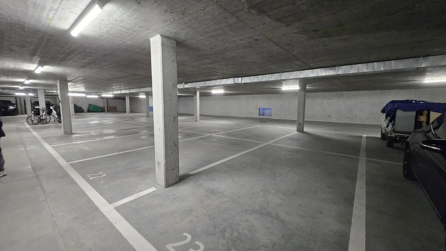 Parcheggio sotterraneo - Foto 2 di 3