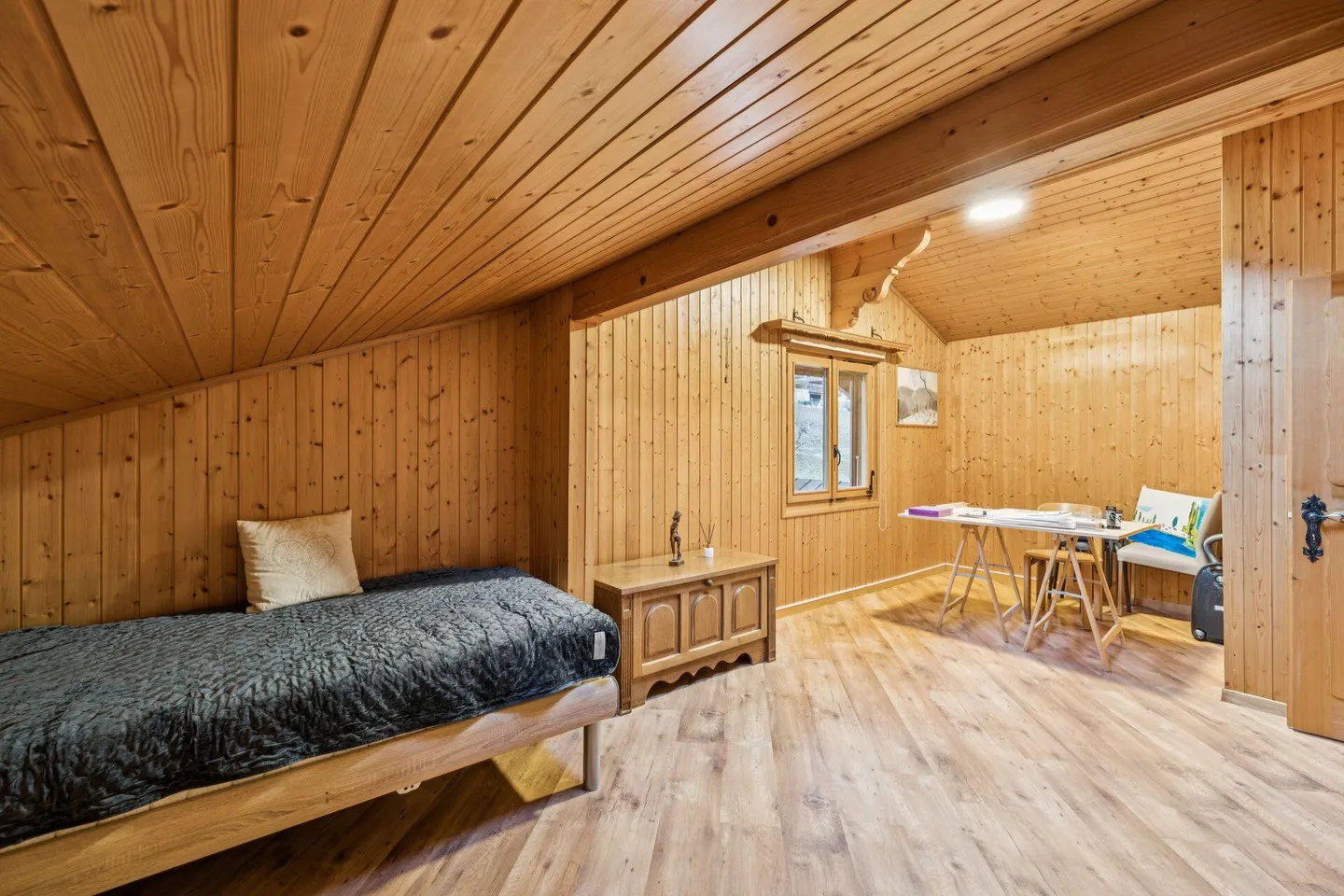 Charming family chalet with professional potential in Erde - Photo 5 of 10