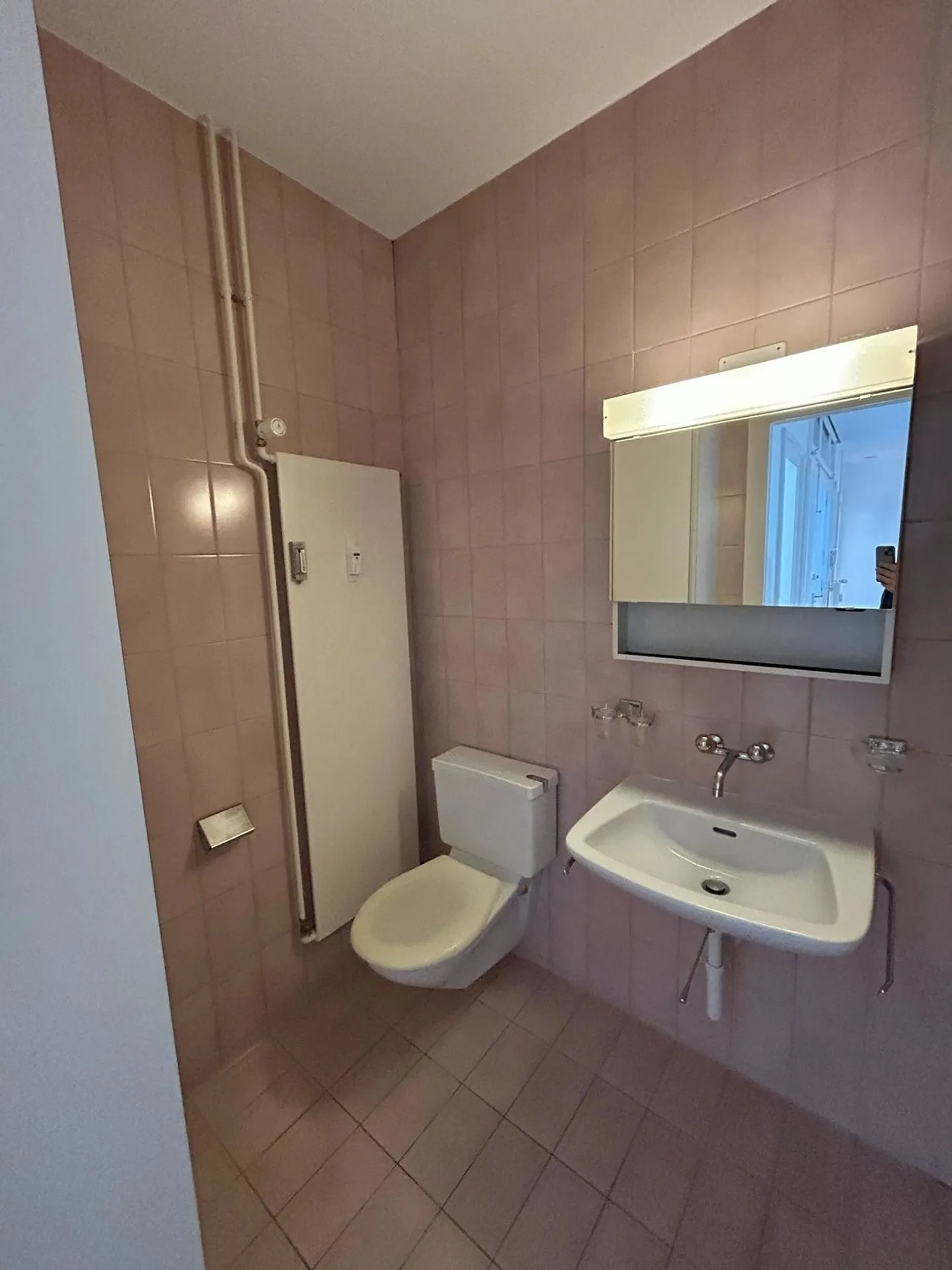 Appartement 4 pièces au cœur de la ville - Photo 2 sur 11