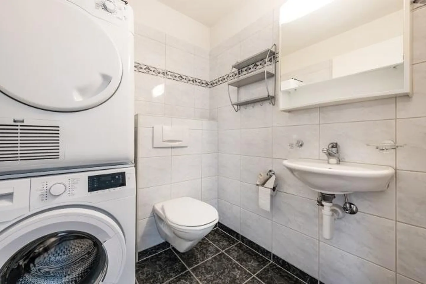 4.5 Room Apartment in Flums - Photo 4 of 13
