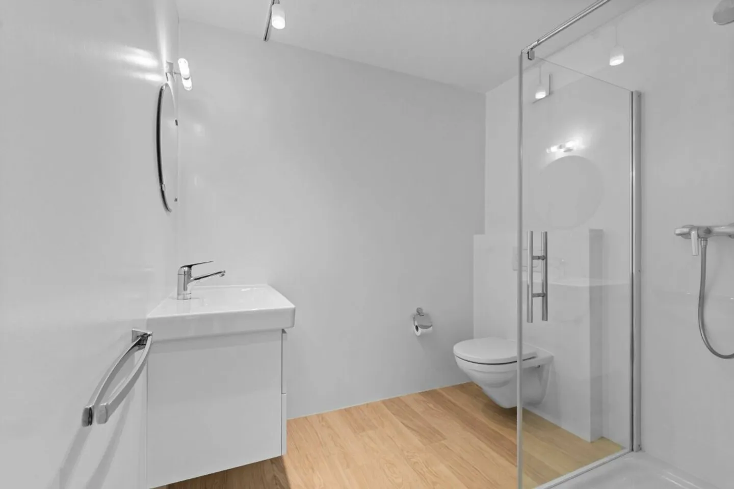 Lichtdurchflutete Maisonettewohnung an idyllischer Lage mit Balkon! - Foto 6 von 9