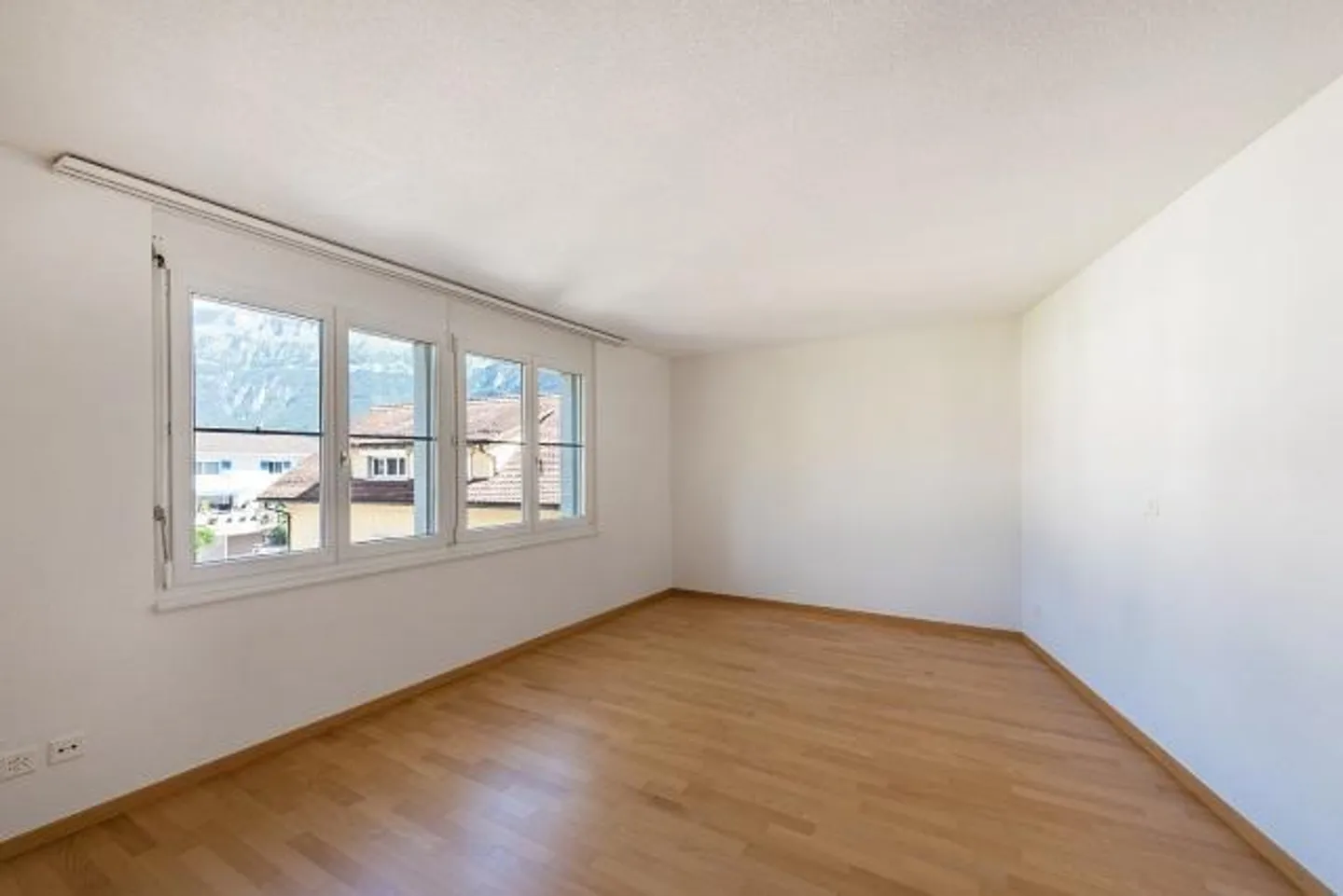 4.5 Room Apartment in Flums - Photo 10 of 13