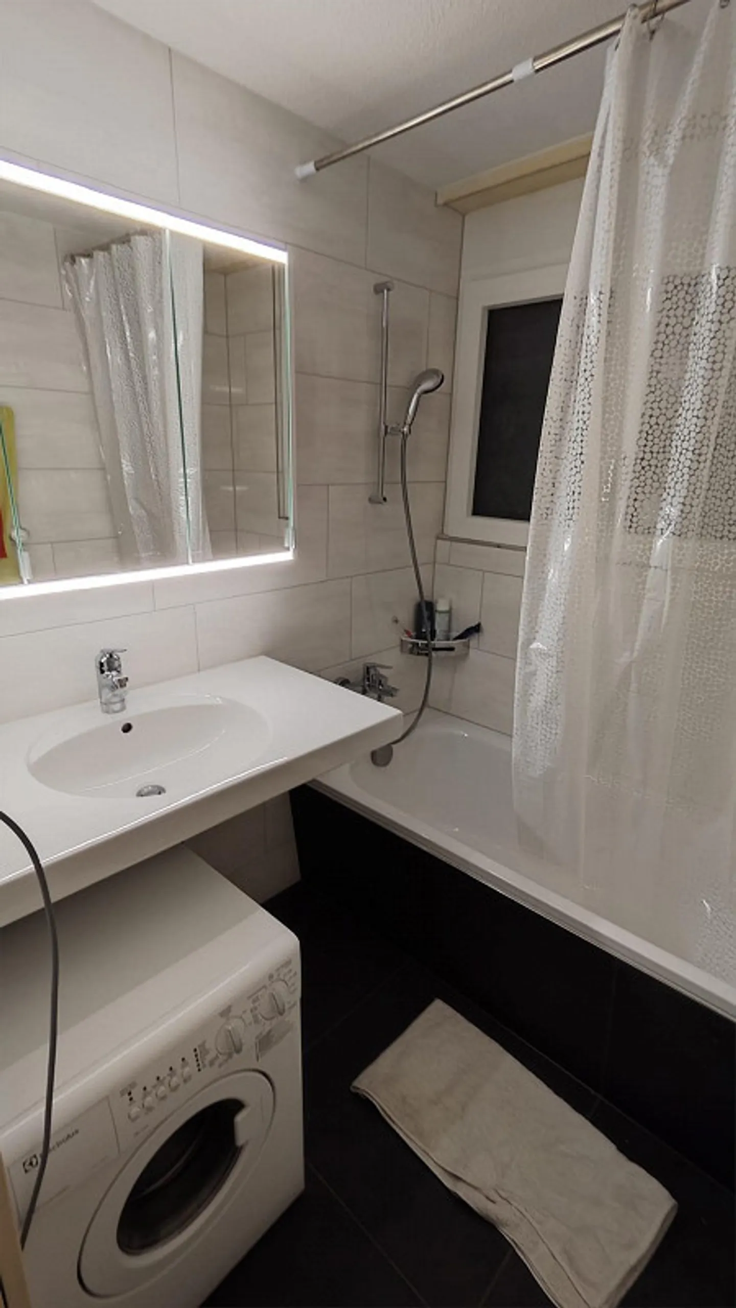 Appartamento 3,5 locali in un quartiere tranquillo con una vista splendida - Foto 15 di 16