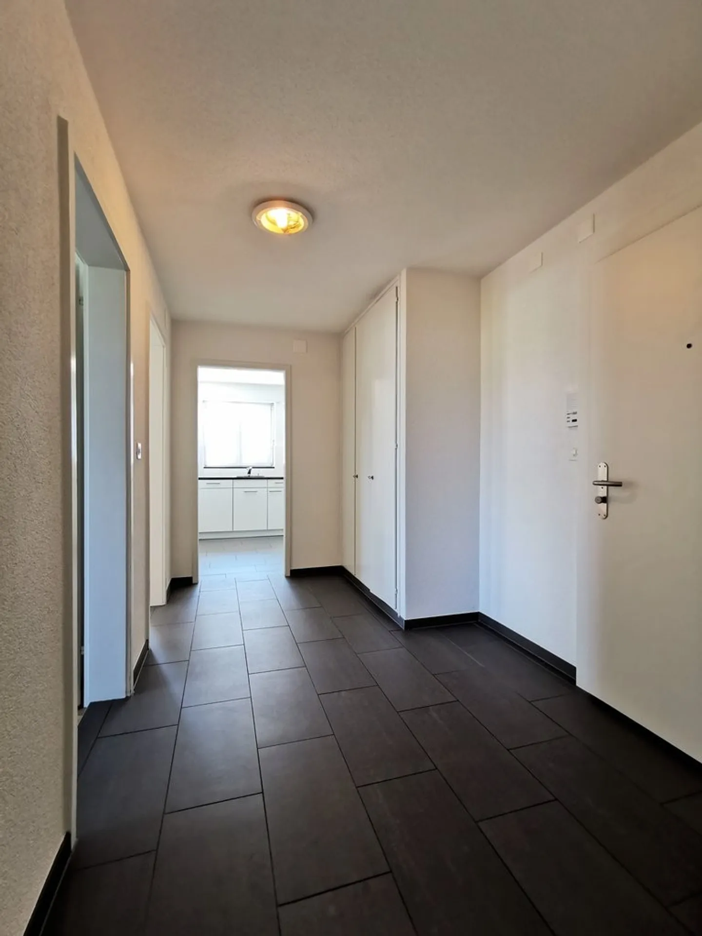 Appartement moderne avec vue sur le lac - Photo 6 sur 8