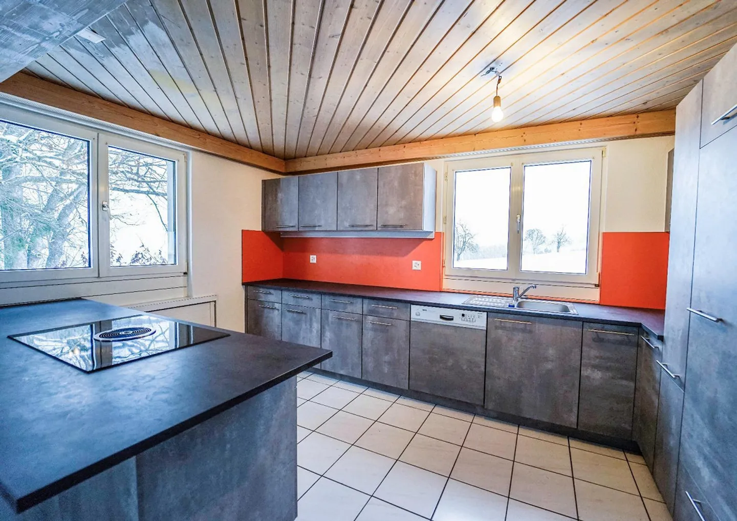 Modernisiertes Reiheneckhaus im Grünen mit schöner Aussicht - Foto 5 von 20