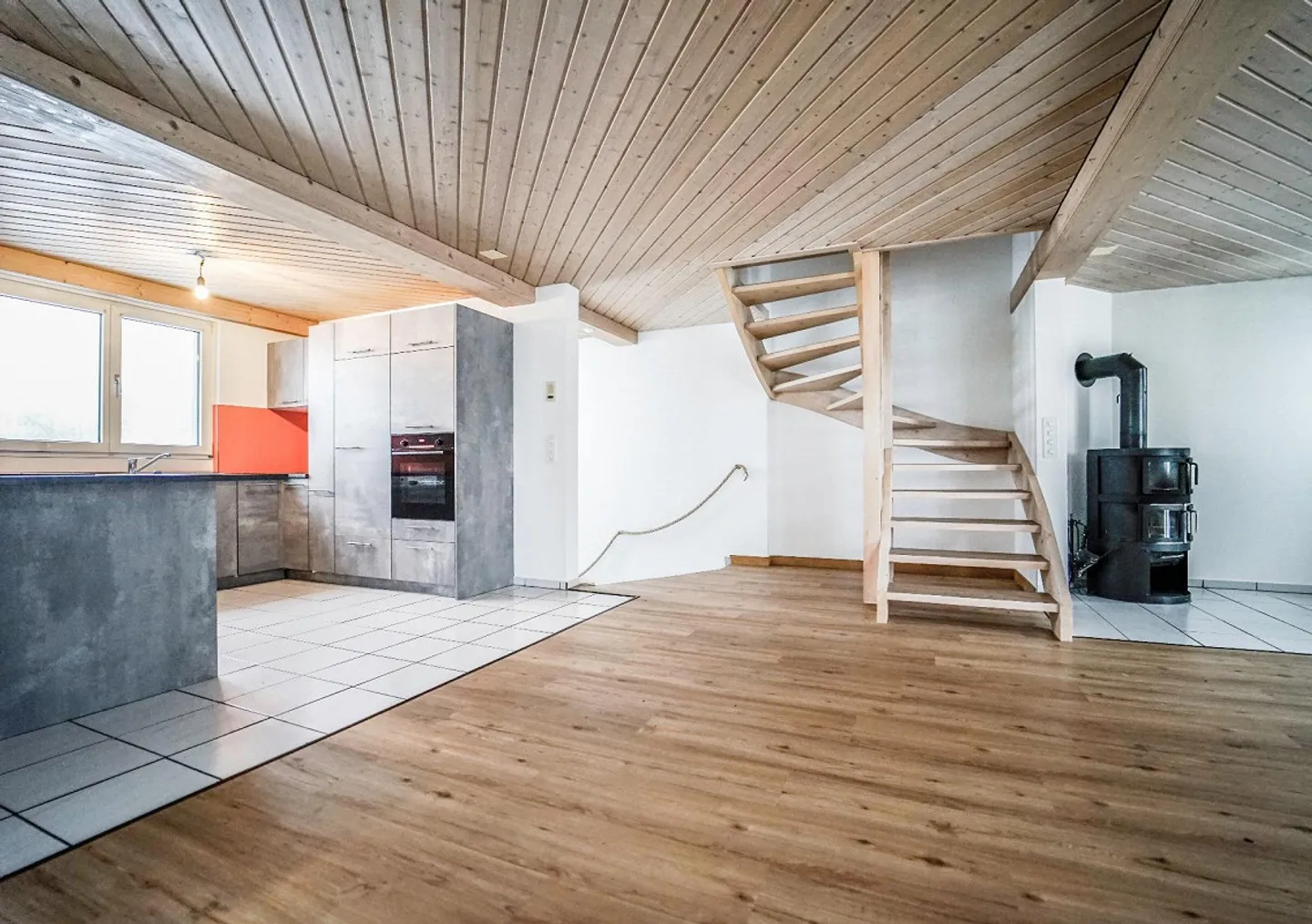 Modernisiertes Reiheneckhaus im Grünen mit schöner Aussicht - Foto 7 von 20