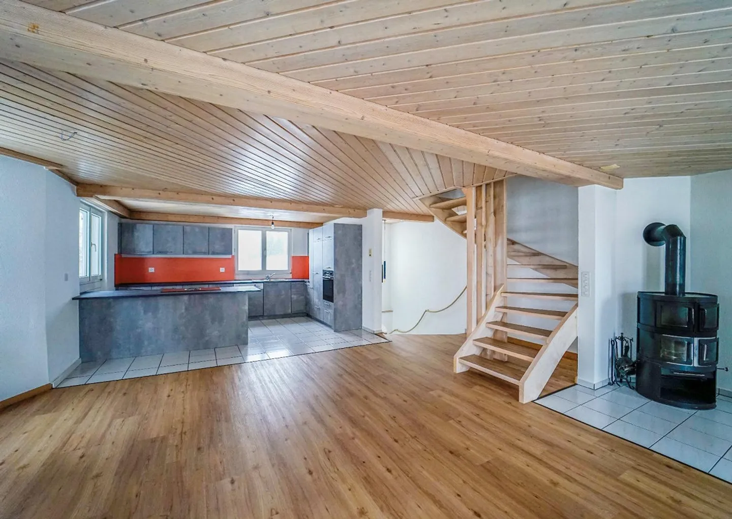 Modernisiertes Reiheneckhaus im Grünen mit schöner Aussicht - Foto 8 von 20