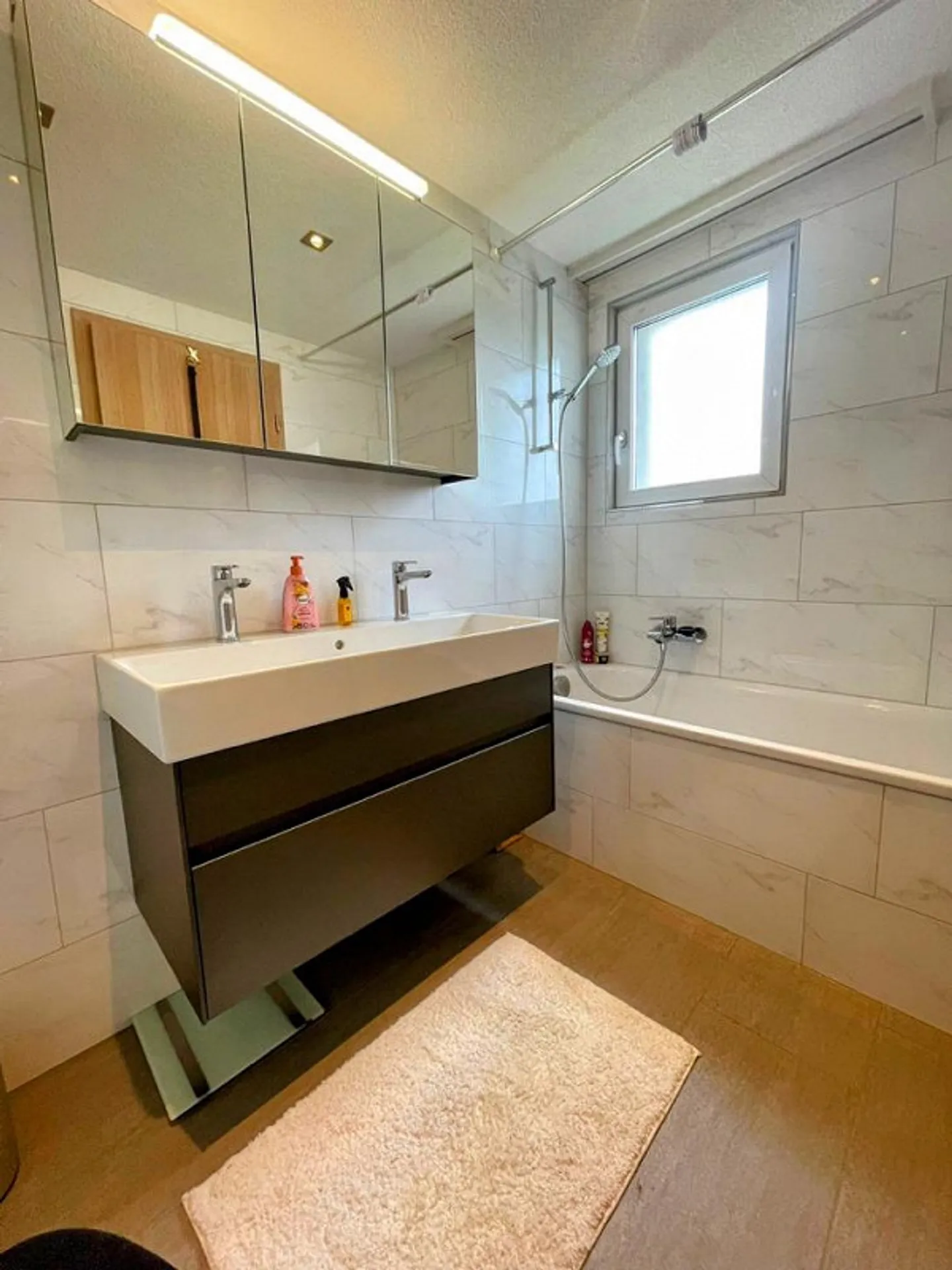 Modernisiertes Reiheneckhaus im Grünen mit schöner Aussicht - Foto 14 von 20