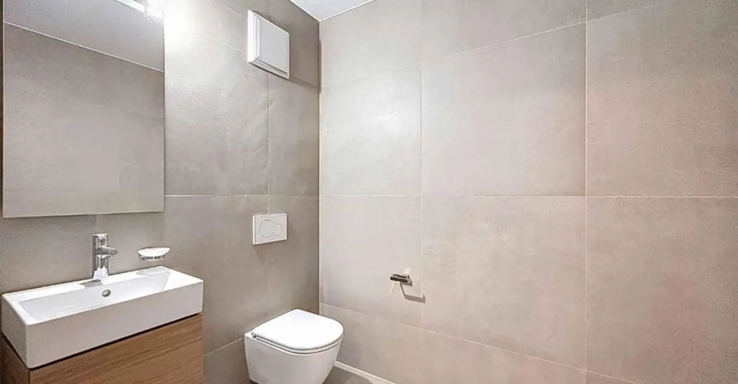 New Duplex in the Heart of Neuchâtel - Photo 6 of 9