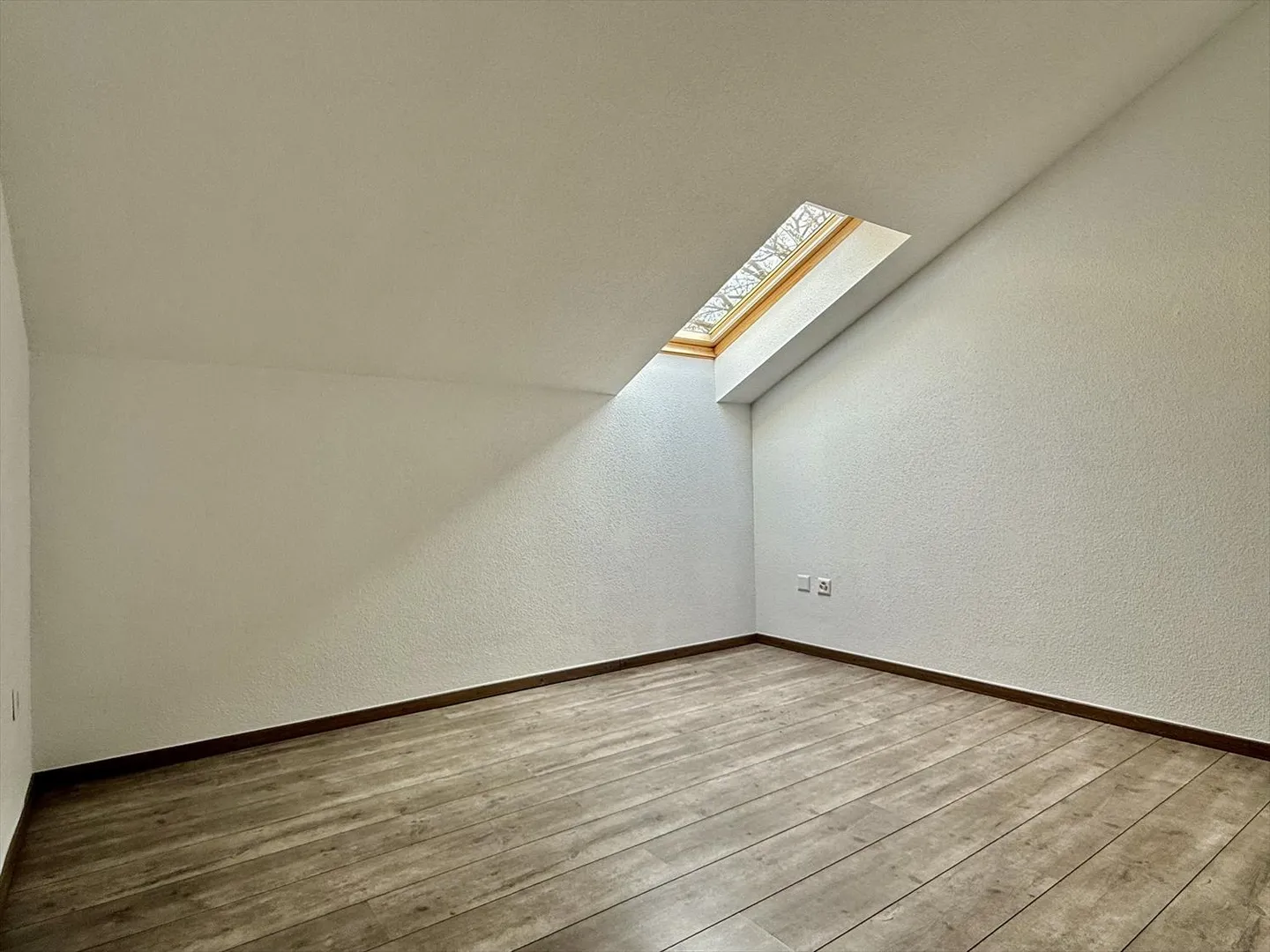 Magnifique appartement de 4,5 pièces - belle terrasse avec vue dégagée - Photo 12 sur 13