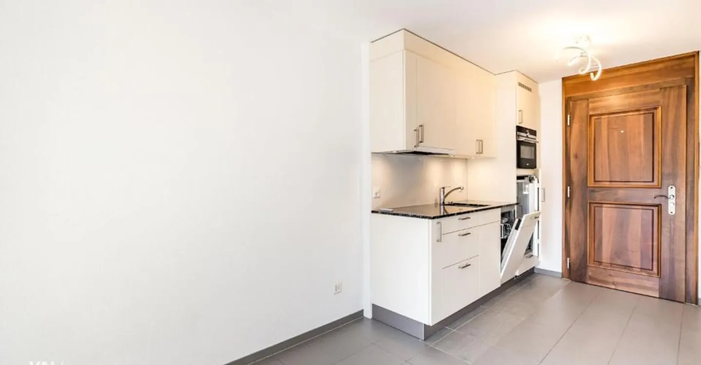 Kompakt, hell, gut gelegen: Studio mit Balkon und Keller - Foto 3 von 11