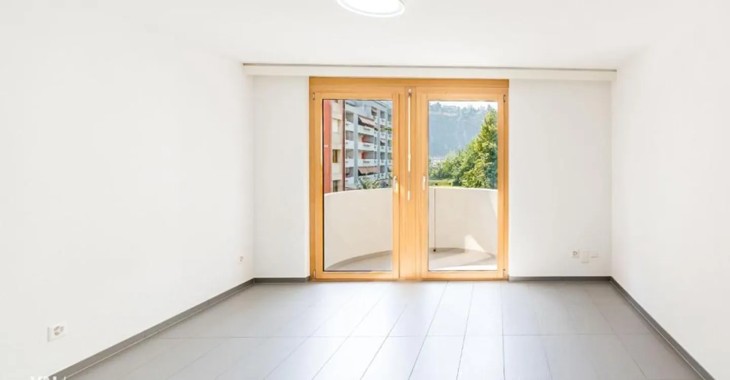 Kompakt, hell, gut gelegen: Studio mit Balkon und Keller - Foto 1 von 11