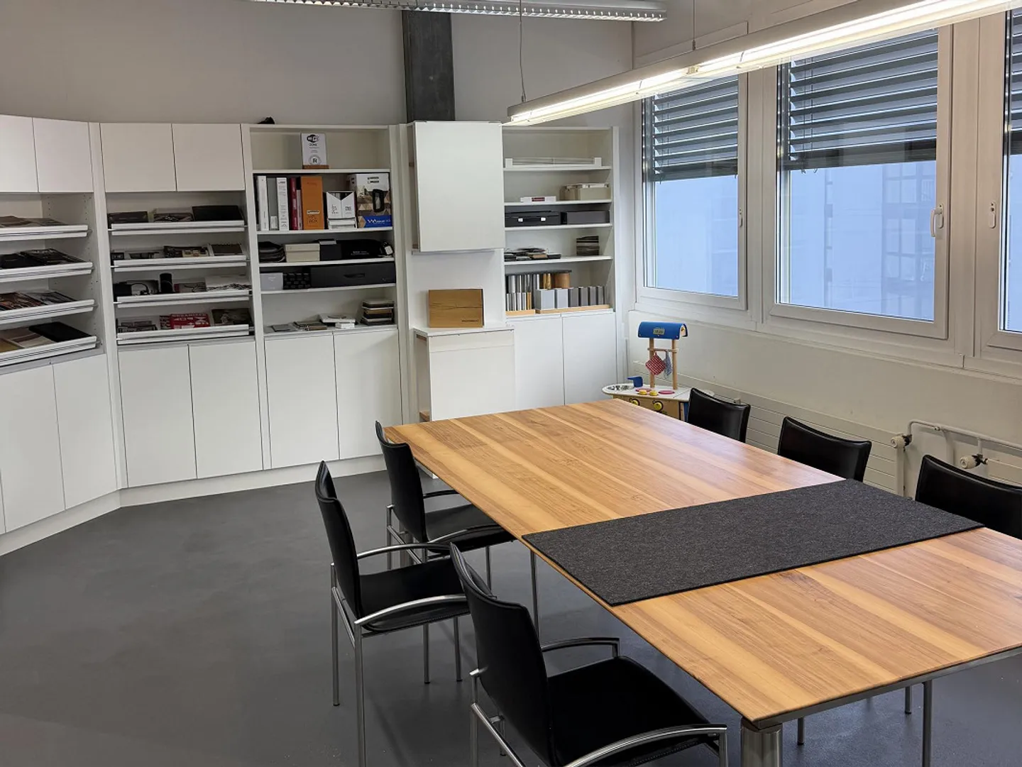 Spazio ufficio con opzioni di espansione flessibili - Lavorare nel centro di Stans - Foto 5 di 8