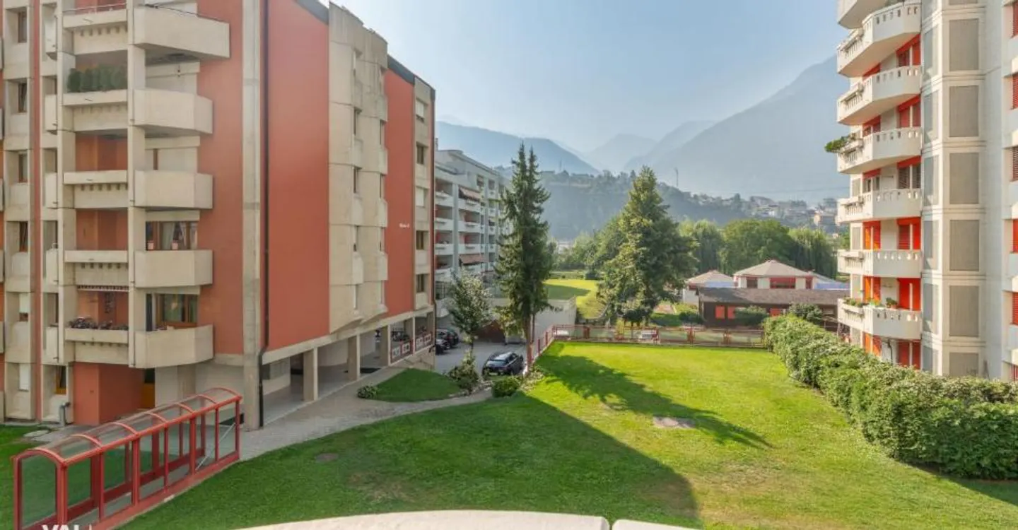 Kompakt, hell, gut gelegen: Studio mit Balkon und Keller - Foto 8 von 11