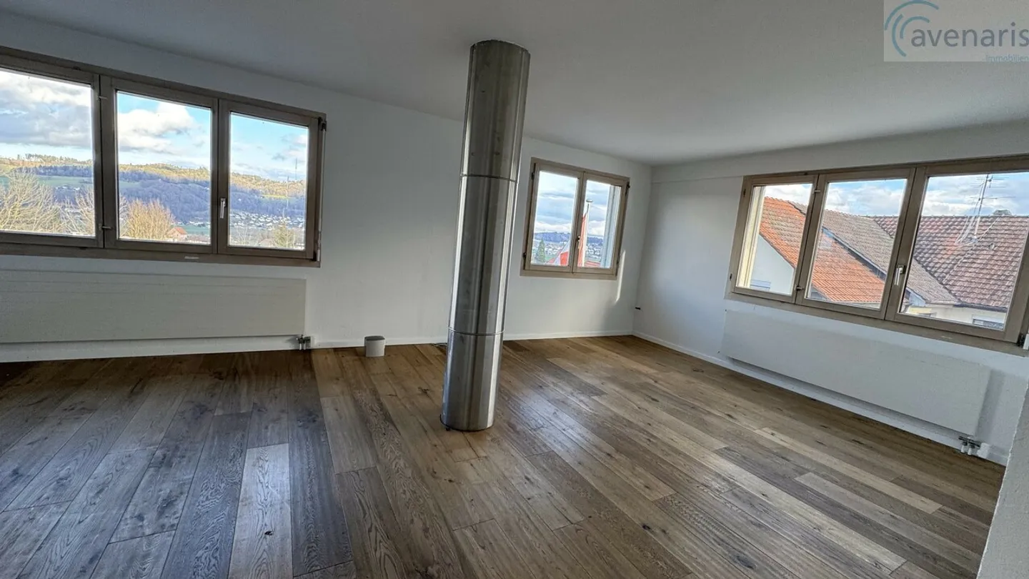Ampia casa di 4,5 stanze con vista splendida - Foto 10 di 23