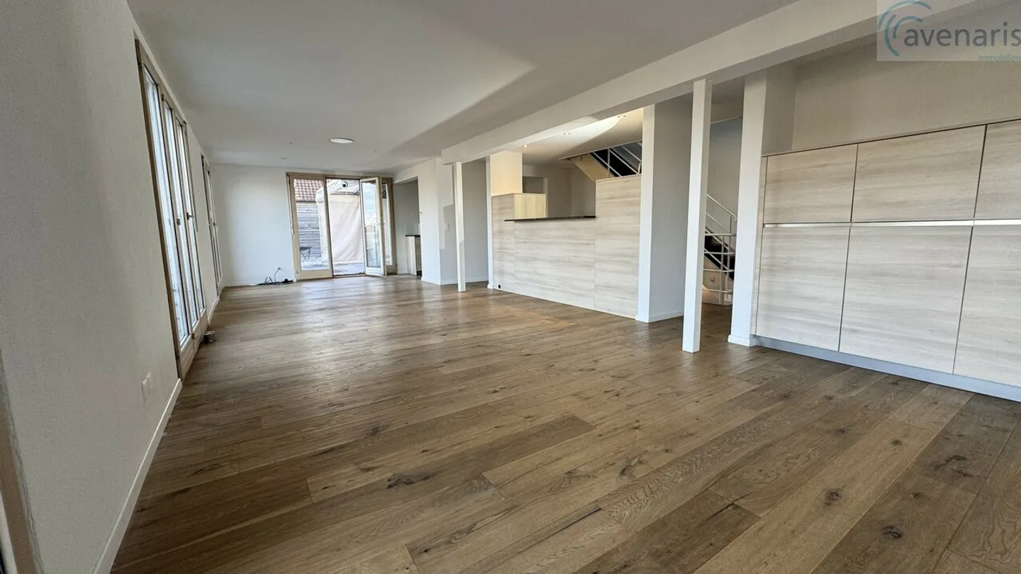 Ampia casa di 4,5 stanze con vista splendida - Foto 21 di 23