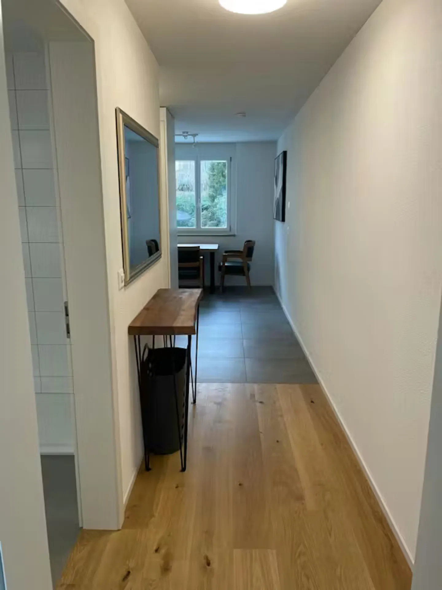 Charmantes Chalet in Zürich - Foto 3 von 10