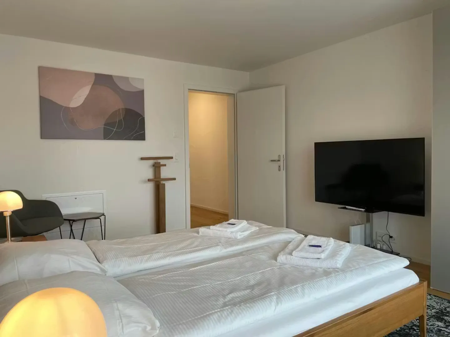 Charmantes Chalet in Zürich - Foto 8 von 10