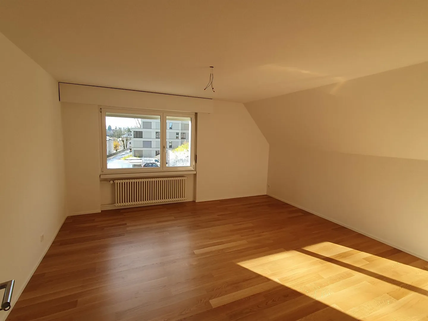 Appartamenti mansardati ristrutturati vicino alla stazione centrale - Foto 4 di 10