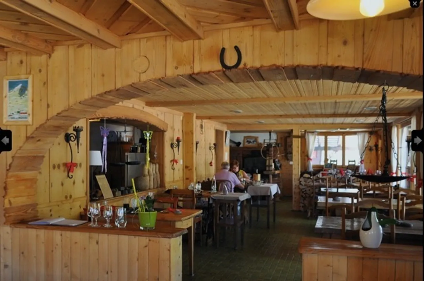 Le fleuron qu'était le restaurant Le Chaussy est à vendre aux Mosses - Photo 15 sur 17