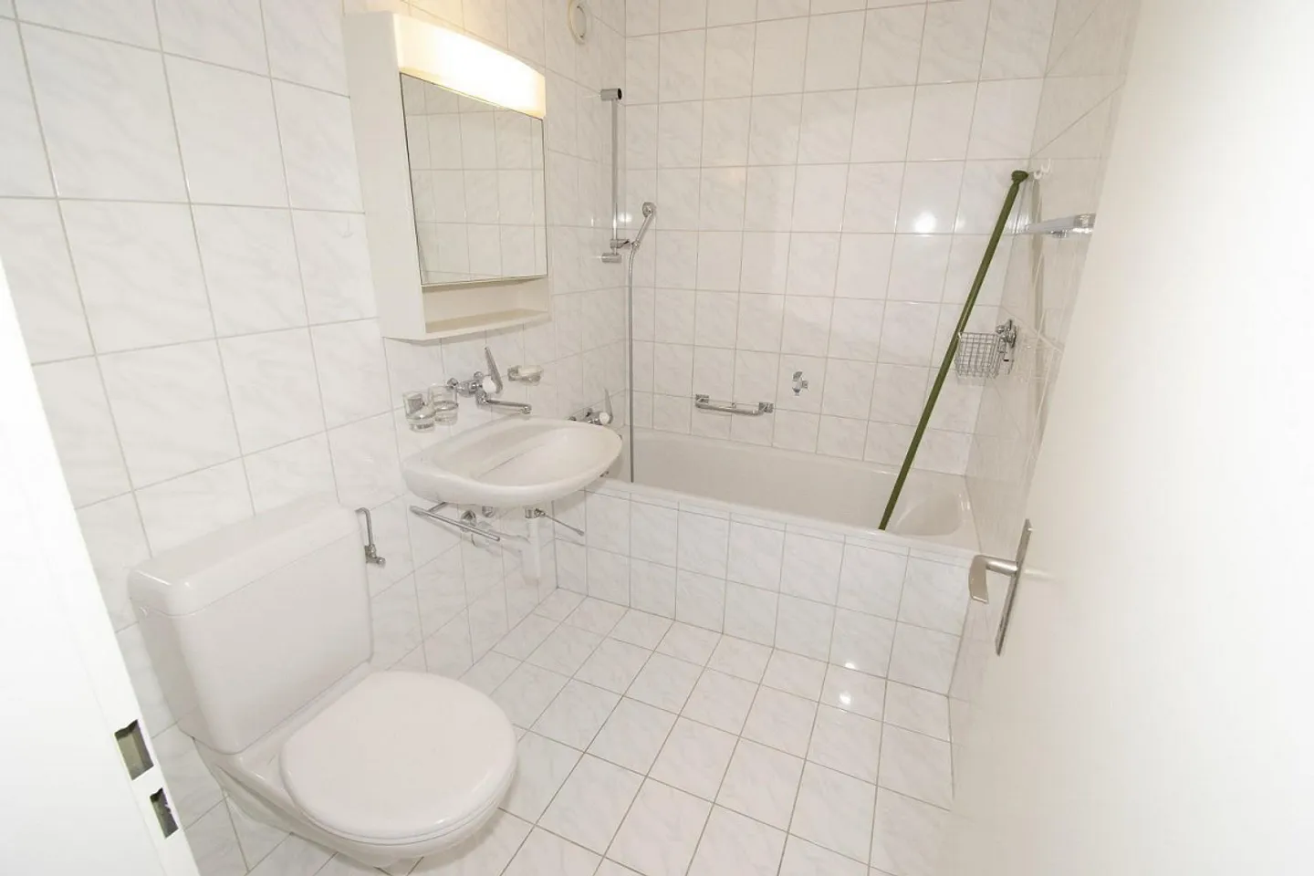 gross und hell - Zentral und doch im Grünen - Foto 8 von 12