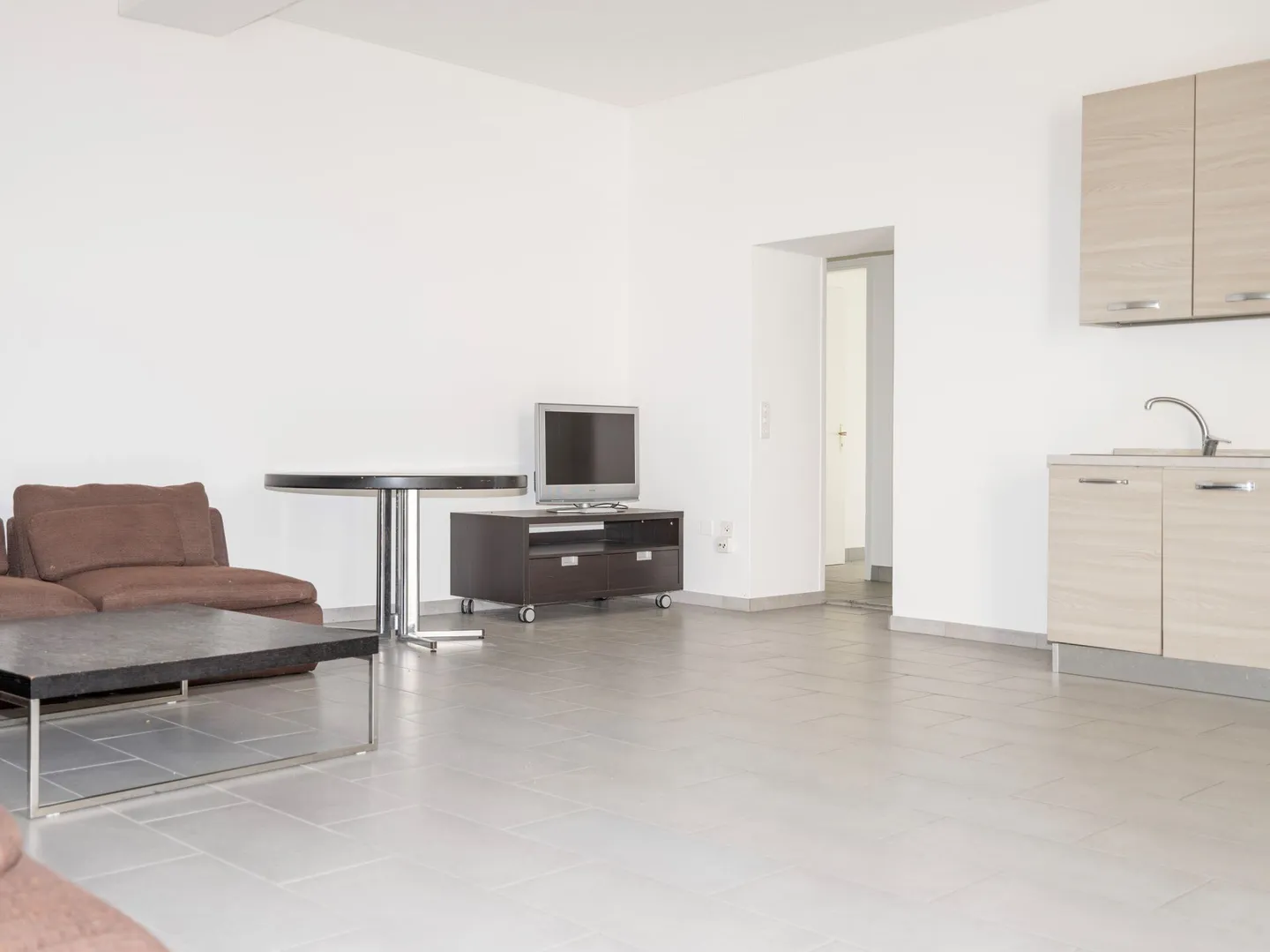 5 APPARTAMENTI DIVESE DIMENSIONI - INTERESSANTE OFFERTA ANCHE A REDDITO - Foto 3 di 7