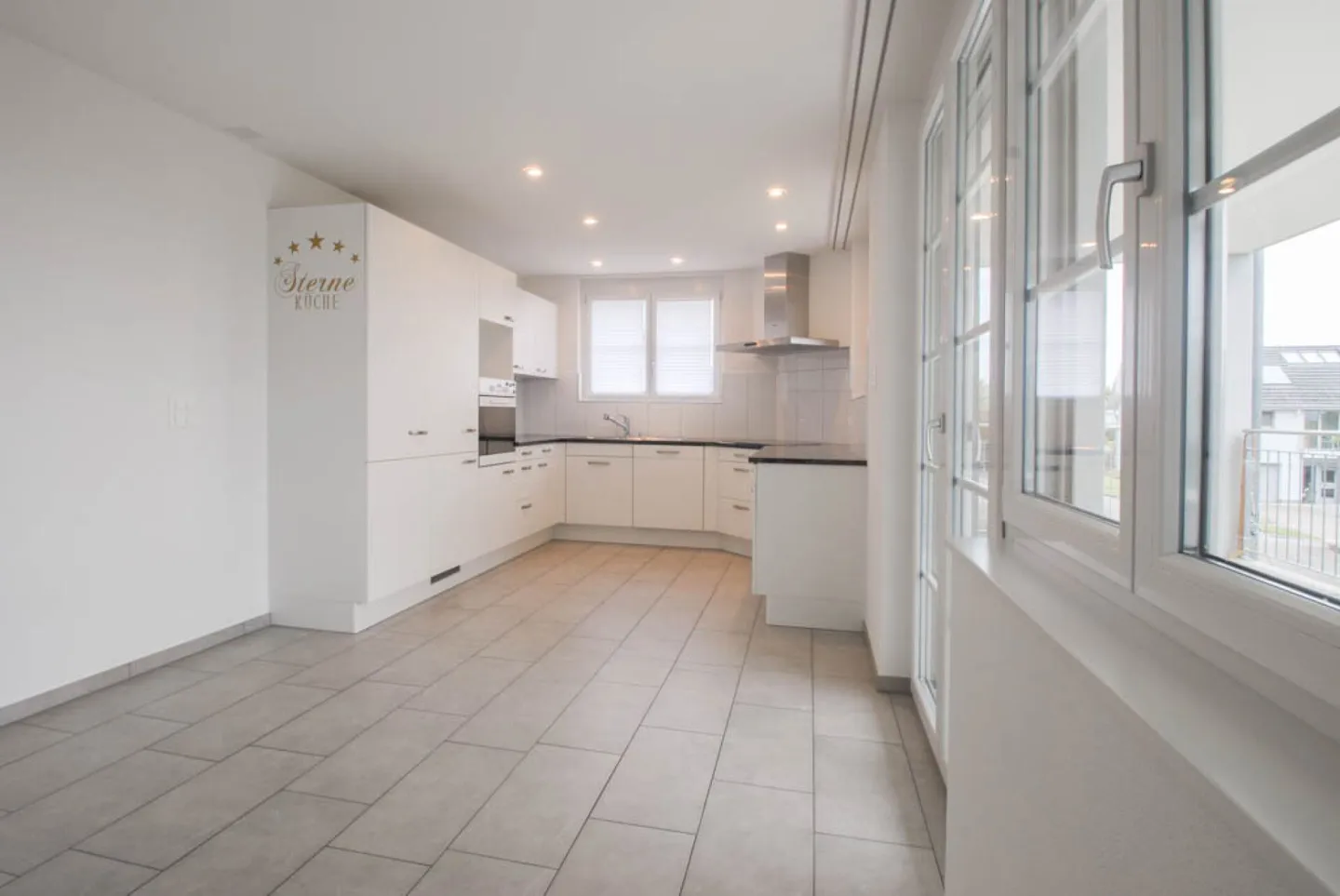 Gartenwohnung mit Weitsicht und Doppelgarage - Photo 1 sur 10