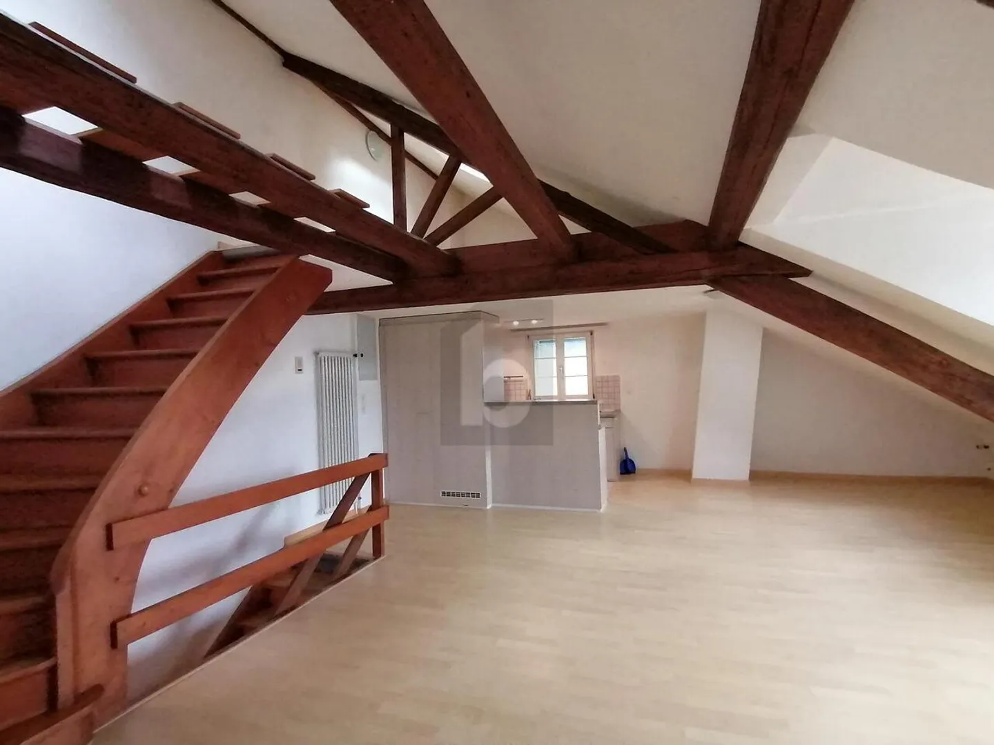 Charmante Wohnung mit Terrasse - Foto 2 von 6