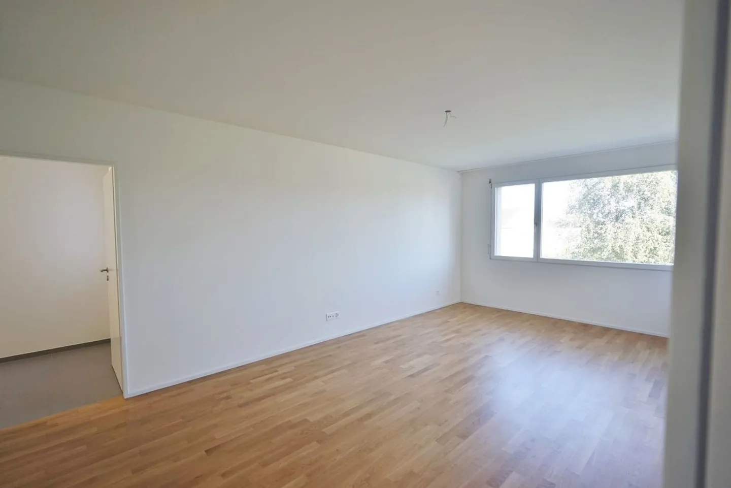 Bright Apartment with STYLE - Photo 4 of 8