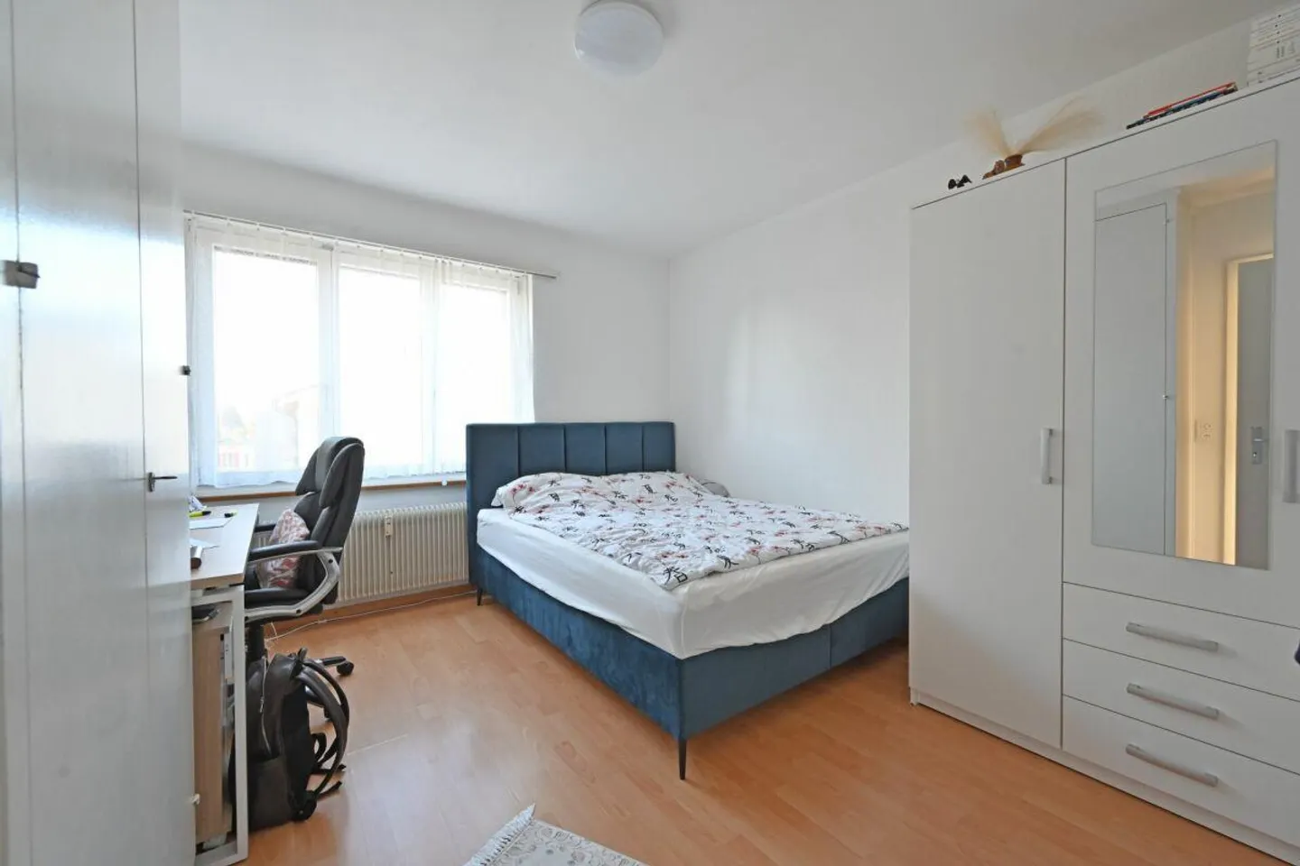 3.5-room apartment with a view and parking space - Photo 5 of 9