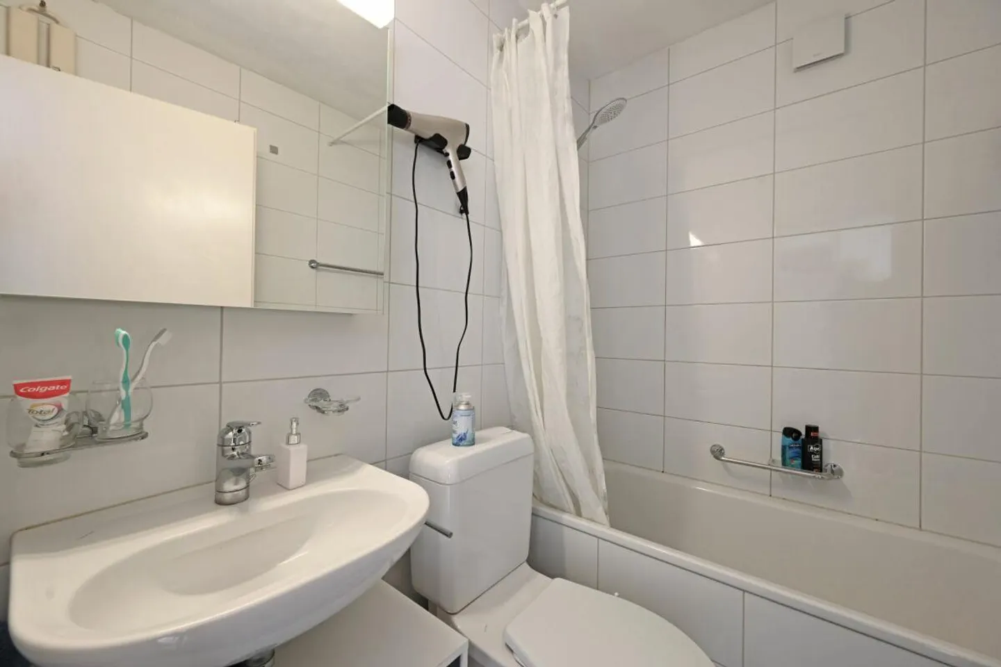 3.5-room apartment with a view and parking space - Photo 6 of 9