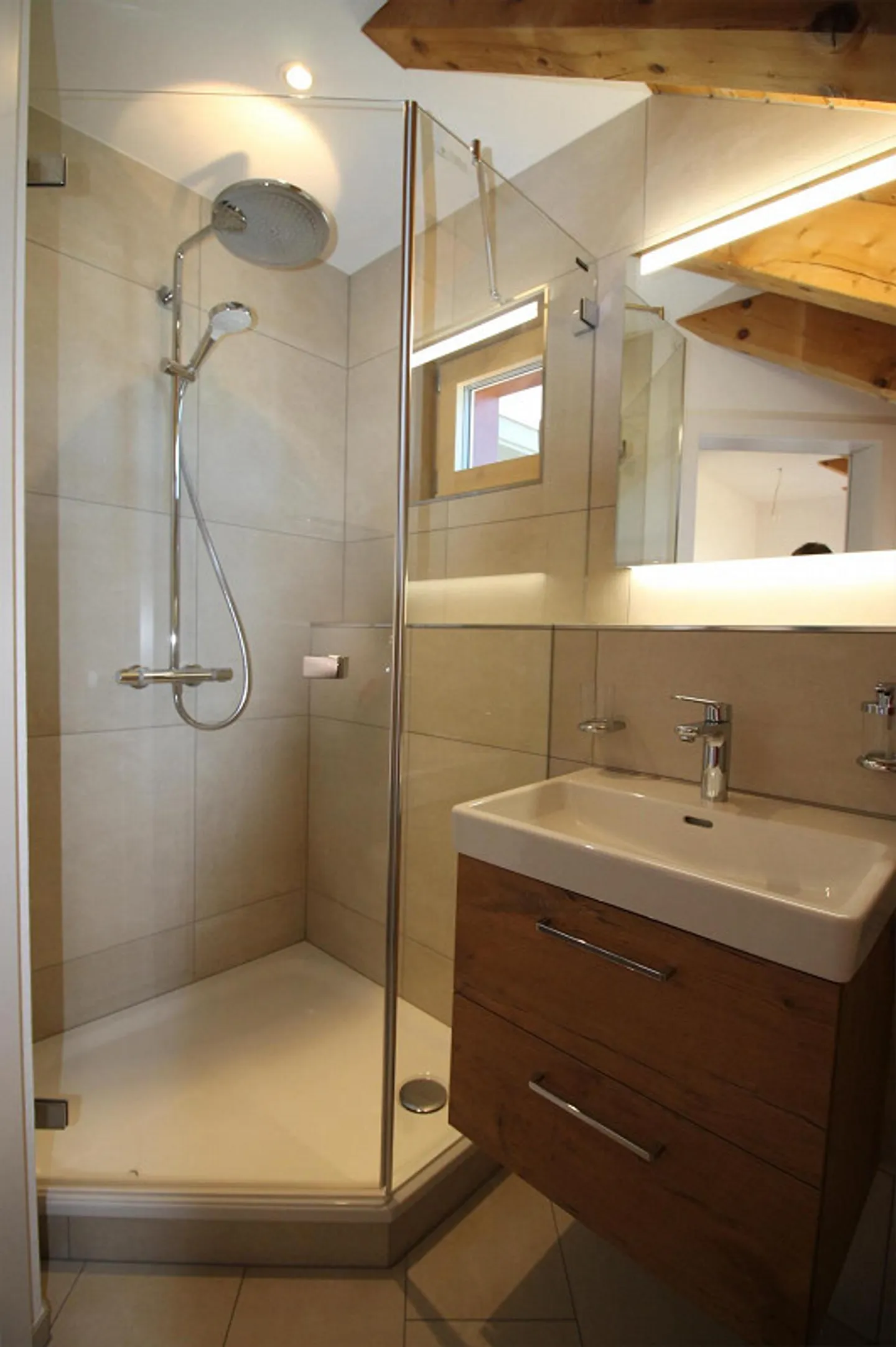 Appartement 4.5 pièces - Photo 3 sur 6