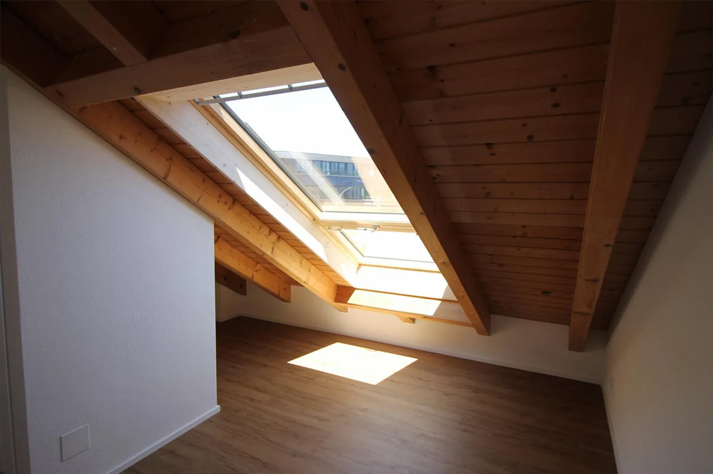 Appartement 4.5 pièces - Photo 4 sur 6