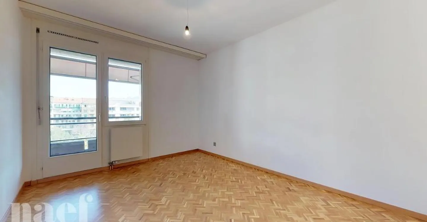 Bellissimo duplex a Carouge situato in Rue des Caroubiers 15 - Foto 8 di 11
