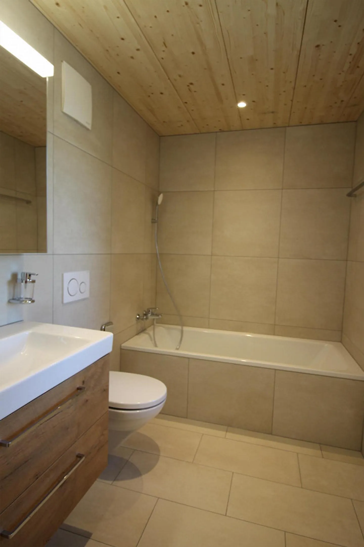 Appartement 4.5 pièces - Photo 6 sur 6