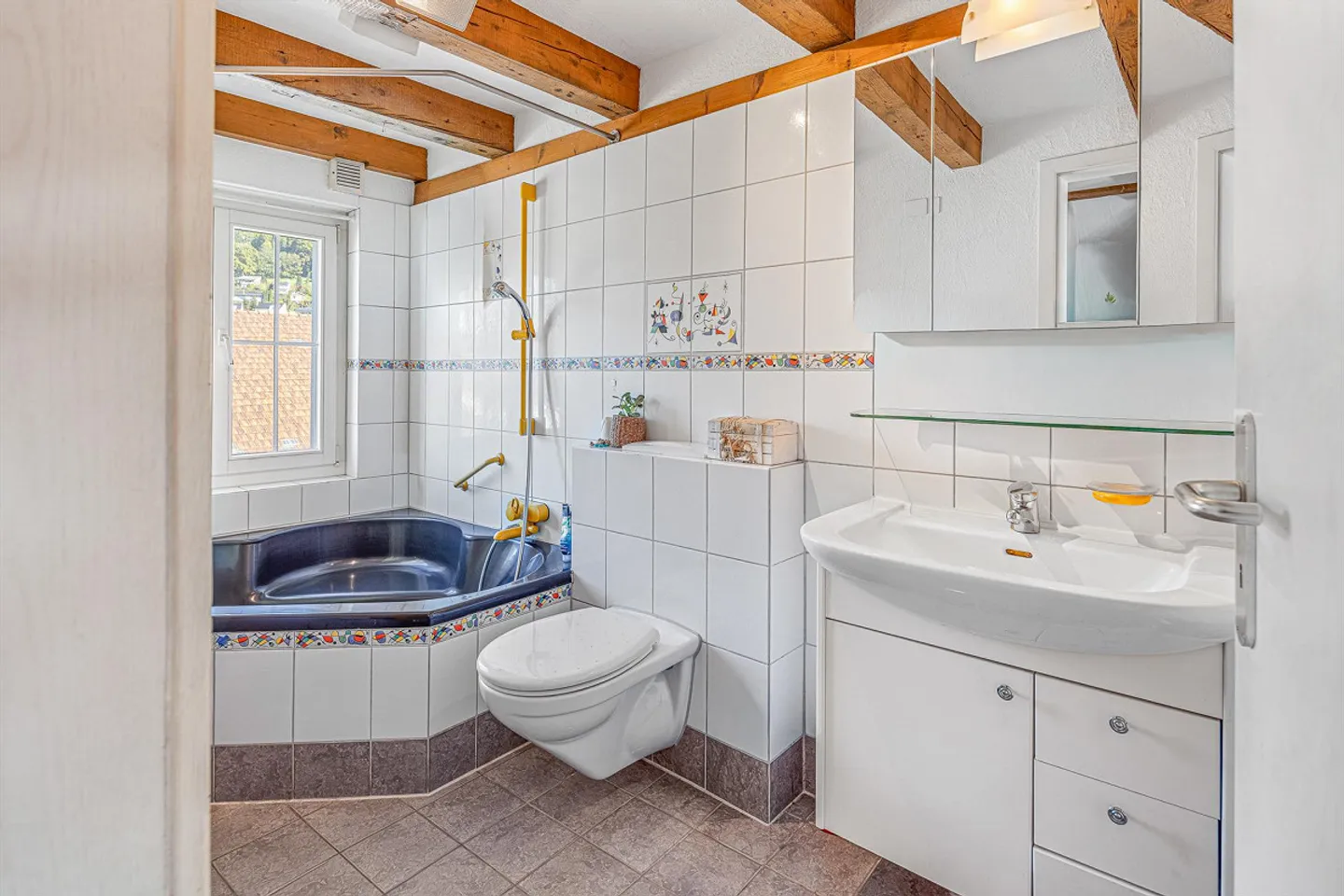 Charmante maison à trois familles avec jardin et potentiel d'extension - Photo 10 sur 14
