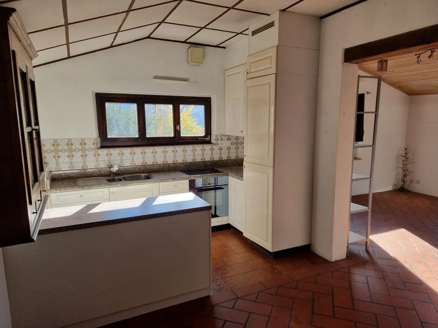 Two-family house with two 3.5-room apartments and garden, in... - Photo 2 of 8