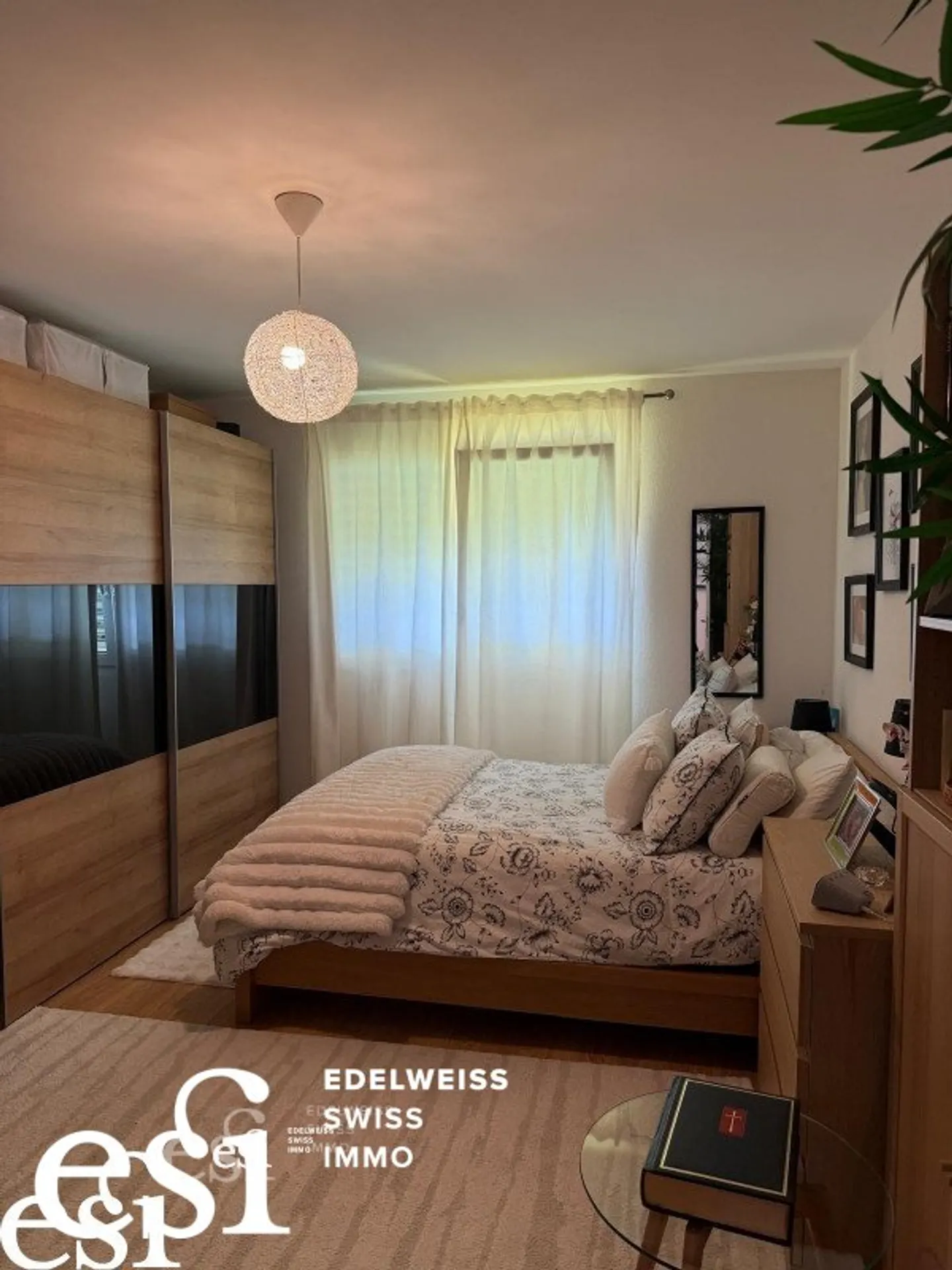 Wunderschöne Minergie-Wohnung mit 4,5 Zimmern und Terrasse-Garten in Collombey - Foto 5 von 10