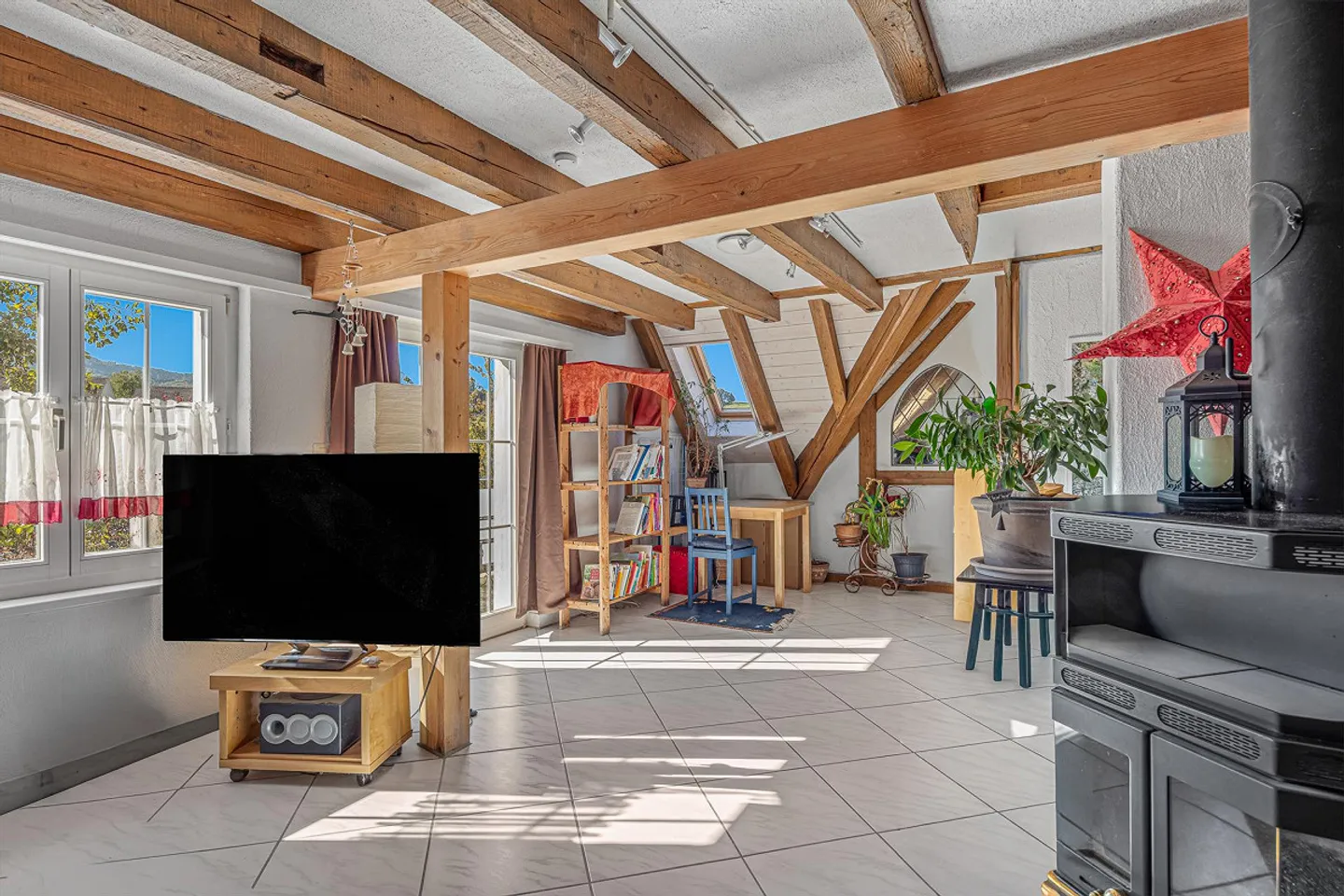 Charmante maison à trois familles avec jardin et potentiel d'extension - Photo 12 sur 14