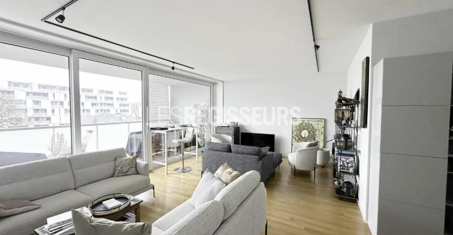 Beautiful 7-room apartment on the 4th floor - Photo 5 of 10