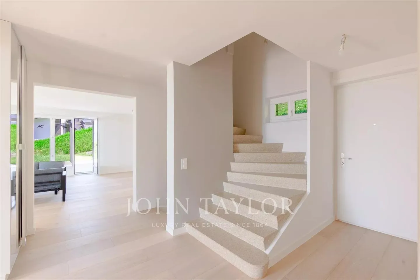 Detached villa with spectacular lake view - Foto 5 von 9