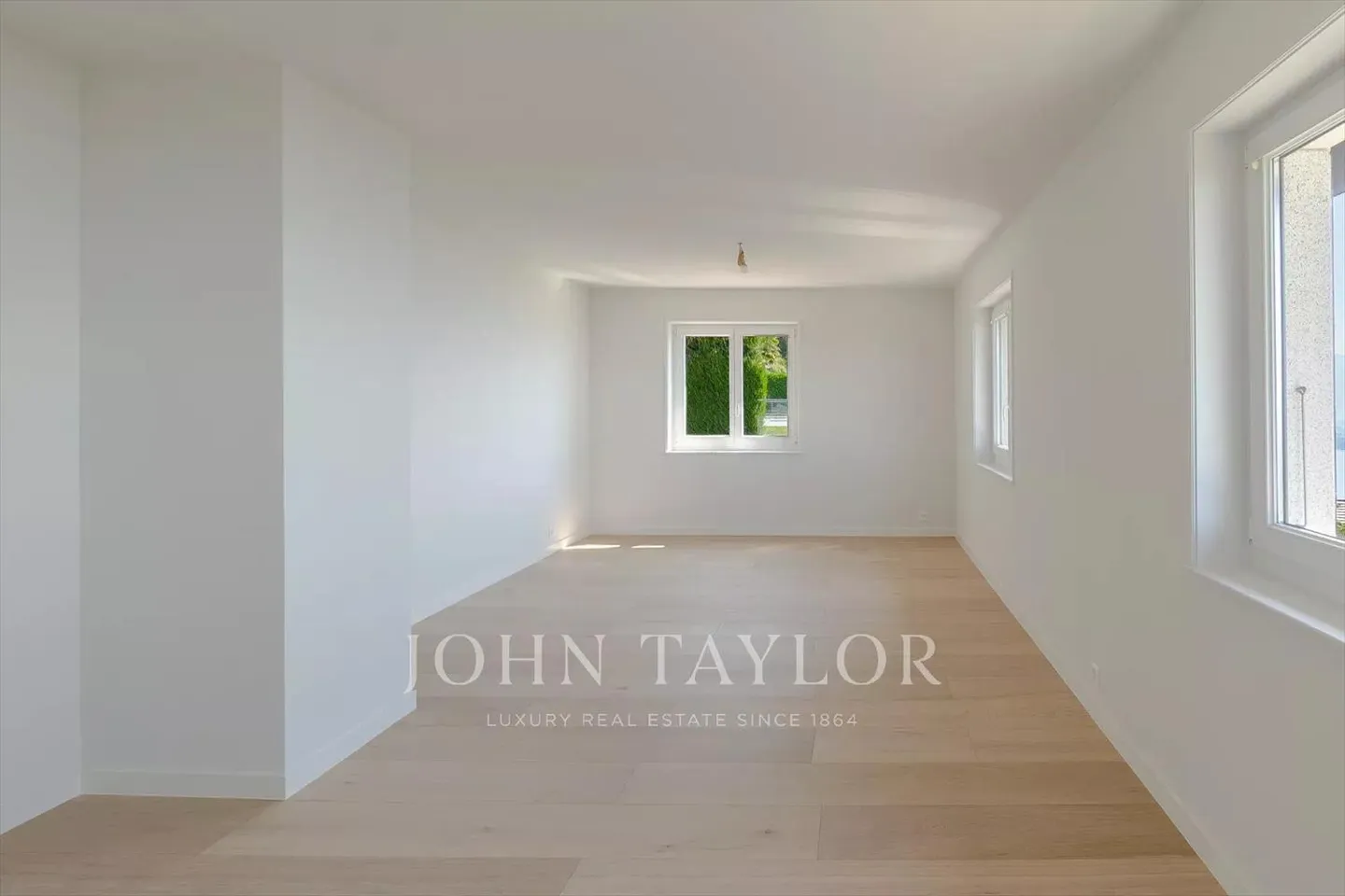 Detached villa with spectacular lake view - Foto 6 von 9