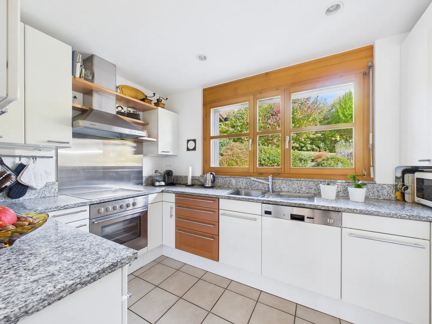 Casa unifamiliare di 6,5 stanze in una posizione da sogno - Mettmenstetten - Foto 5 di 18