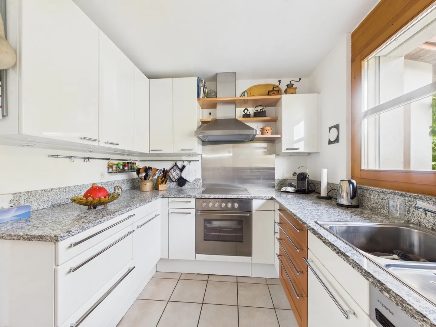 Casa unifamiliare di 6,5 stanze in una posizione da sogno - Mettmenstetten - Foto 6 di 18
